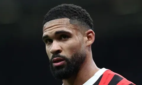 Ruben Loftus-Cheek lỡ trận Napoli vì nhập viện khẩn cấp