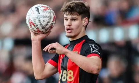 Chiêu mộ Kerkez, Liverpool phải đánh đổi điều gì?