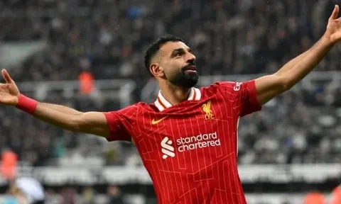 Chuyển nhượng sáng 2/4: Salah sẵn sàng rời Liverpool; MU nhắm hiện tượng Premier League