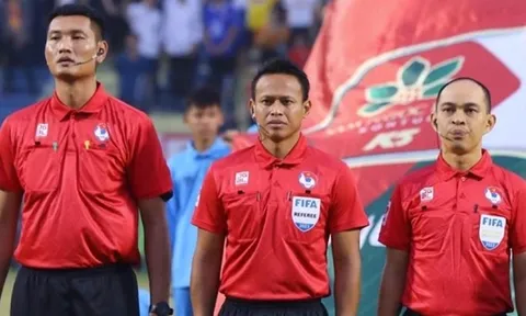 Điểm tin bóng đá Việt Nam 2/4: Trọng tài FIFA bắt trận cầu đinh vòng 17 V-League; Sao trẻ Việt Kiều mơ về ĐTVN