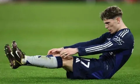 Garnacho bị chỉ trích vì hành động trong trận thua Nottingham Forest