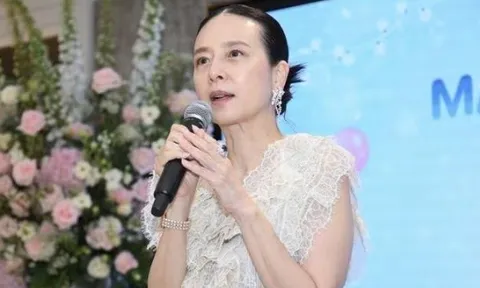 Madam Pang đến Việt Nam