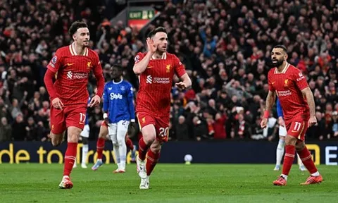 Liverpool 1-0 Everton: Cột mốc lịch sử; Tiến gần ngôi vương