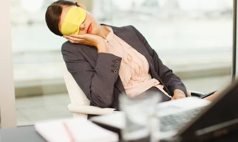 Người ngủ trưa và không ngủ trưa có tuổi thọ khác biệt ra sao? Chuyên gia tiết lộ sự thật bất ngờ