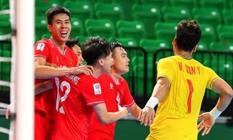 Xếp sau Việt Nam trên BXH FIFA, fan Indonesia nói gì?