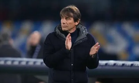 Antonio Conte và cuộc cách mạng chưa hồi kết tại Napoli