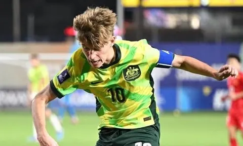 Cầu thủ U17 Australia "cay cú" vì bị U17 Việt Nam cầm hòa
