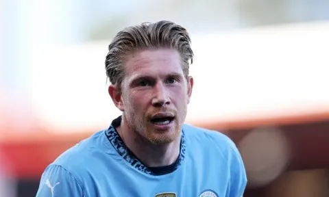 Cựu sao MU lôi kéo De Bruyne đến MLS