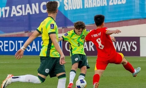 HLV Brad Maloney vạch trần điểm yếu của U17 Australia sau trận hòa Việt Nam