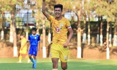 Hủy diệt 4 bàn, HAGL phát hiện “viên ngọc thô” Đinh Quang Kiệt