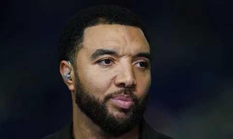 Troy Deeney 'nực cười' vì quả penalty trận Everton gặp Arsenal