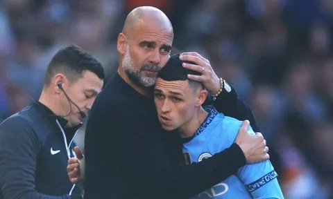 Vì sao Guardiola nổi điên với fan MU?