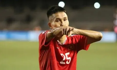 3 kép phụ có thể giúp HLV Kim Sang Sik thay Doãn Ngọc Tân