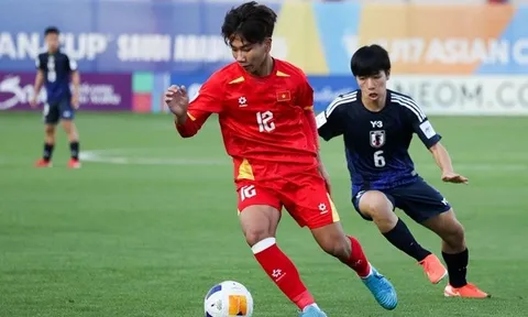 HLV Cristiano Roland hài lòng với màn trình diễn của U17 Việt Nam