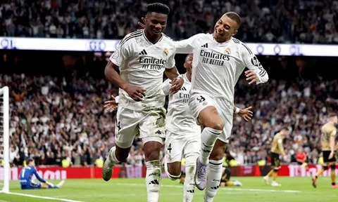 Real Madrid dè chừng “pháo đài” Emirates trước thềm đại chiến Arsenal