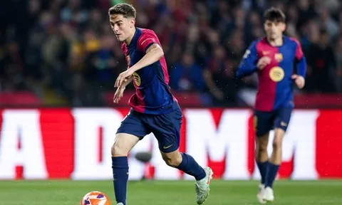 Gavi mơ 'ăn ba' cùng Barcelona nhưng cảnh giác Dortmund
