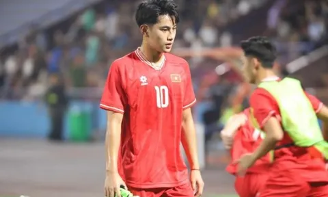 "Người hùng" U17 Việt Nam tuyên chiến UAE
