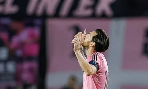 Siêu phẩm của Messi giúp Inter Miami vào Bán kết CONCACAF Champions Cup