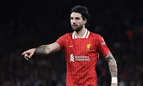 Liverpool không thể phớt lờ sự thật về Szoboszlai