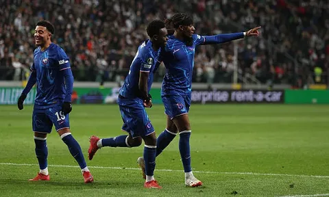 Màn lột xác của Chelsea khiến chuyên gia phát choáng