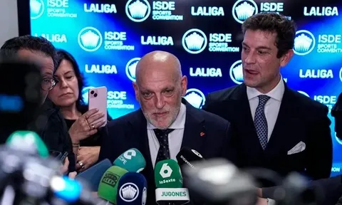 Real nộp đơn kiện chủ tịch La Liga