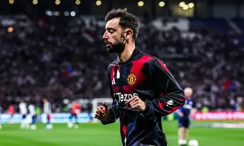 Top 5 ngôi sao góp dấu giày nhiều nhất Europa League: Ngả mũ với Bruno; ''Thợ săn'' Huntelaar