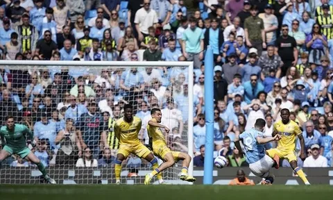 76 giây, De Bruyne tiếp tục khiến Etihad bùng nổ