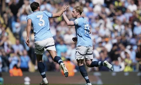 Kevin De Bruyne quá xuất sắc trước Crystal Palace