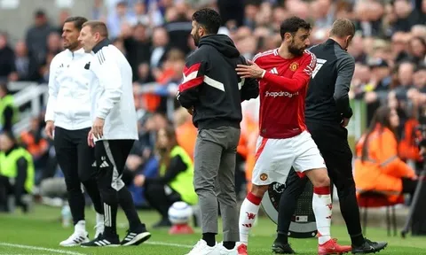Chuyên gia MUTV nói về quyết định thay người của Ruben Amorim trước Newcastle