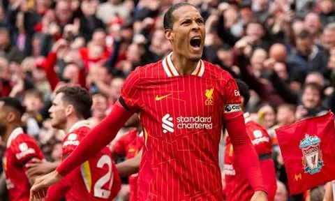 Liverpool chinh phục Premier League bằng cách giày vò cảm xúc