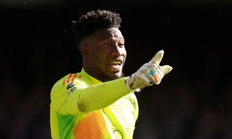 NÓNG! Cập nhật tương lai Onana sau khi MU thua Newcastle