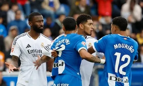 Real kêu gọi 'cơn điên' tại Bernabeu: Từ bàn tay Bellingham đến tiếng gọi Champions League