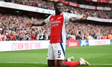 Sao Arsenal được ví với Zinedine Zidane