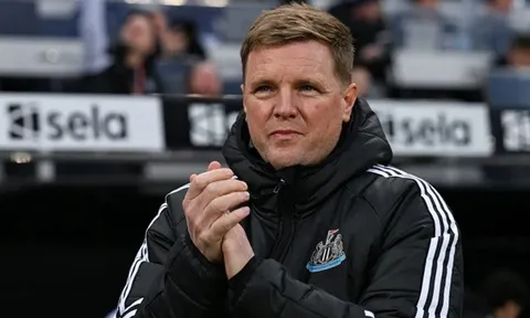 Eddie Howe nhập viện vì viêm phổi, lỡ thêm 2 trận đấu của Newcastle