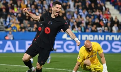 'Máy săn bàn' của Barca nguy cơ lỡ trận lượt về với Dortmund