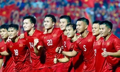 Đội tuyển Việt Nam gặp bất lợi trước thềm đối đầu Malaysia