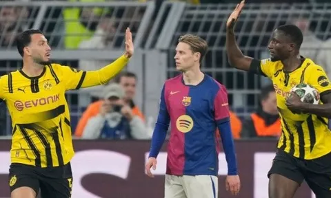 Dortmund khiến sao Barca run rẩy