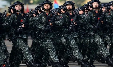 Không khí khẩn trương tại buổi tổng hợp luyện diễu binh