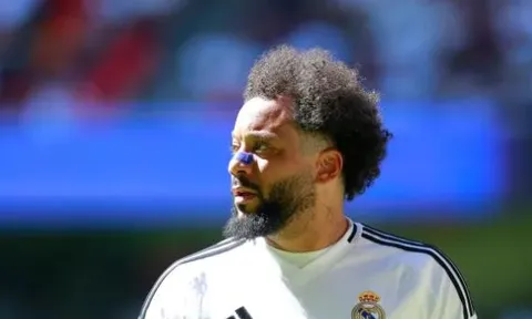 Marcelo gửi lời cảnh báo tới Arsenal