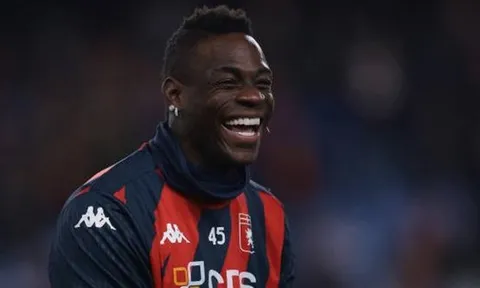 "Ngựa chứng" Balotelli bán sạch bộ sưu tập siêu xe