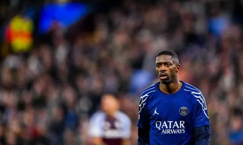 PSG hú vía trước Villa, Dembele cáu gắt từ chối nhận giải Cầu thủ xuất sắc nhất