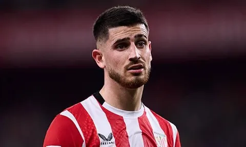 Làm mới hàng tiền vệ, Liverpool nhắm sao La Liga