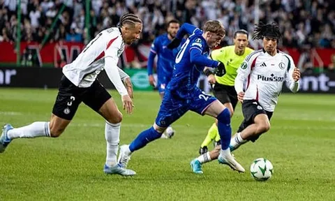 Chelsea 1-2 Legia: Dấu hỏi hàng phòng ngự; Chủ nhà phung phí cơ hội