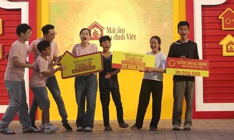 Tham gia show thiện nguyện, con trai Lâm Vỹ Dạ lăn xả hết mình để giúp đỡ các hoàn cảnh khó khăn