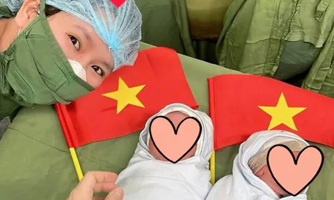 Cặp sinh đôi ở Nghệ An chào đời đúng ngày 30/4, được bố mẹ đặt cho cái tên đặc biệt