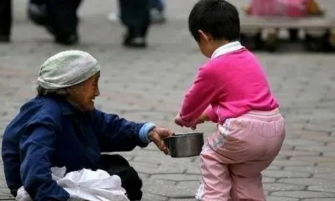 Tổ Tiên nhắc nhở: 'Câu này nếu mở miệng nói ra, cả đời nghèo hèn, khó thành đạt'