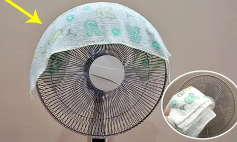 Đắp khăn lên quạt điện, mẹo hay không thể thiếu trong mùa hè