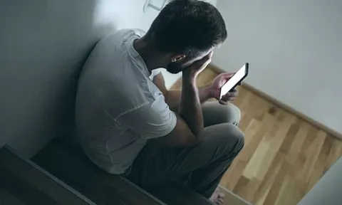 4 cách dễ dàng phát hiện chồng ngoại tình, dù có xóa tin nhắn hay lịch sử cuộc gọi