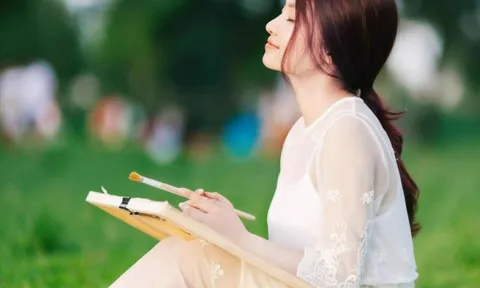 Phụ nữ khôn ngoan biết tỏa ra khí chất riêng với 4 loại ''tài sản''