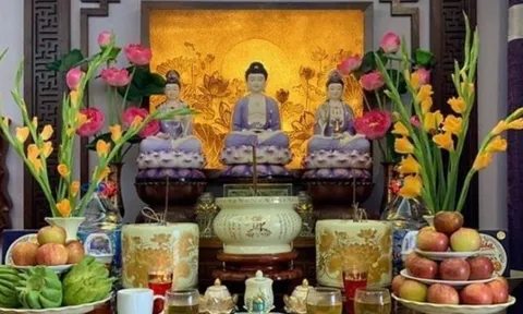 5 Loại Hoa Cúng Rằm cứ đặt lên bàn thờ thì tiền về như nước: Tổ tiên ưng bụng phù hộ con cháu